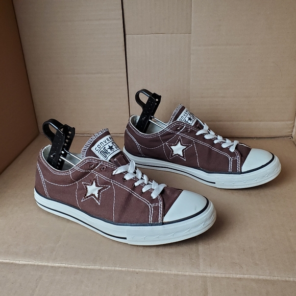 converse one star size 9